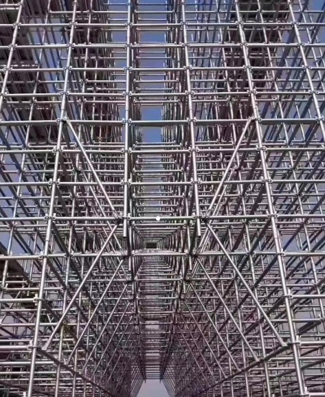 盤扣式腳手架搭建中怎么保證安全